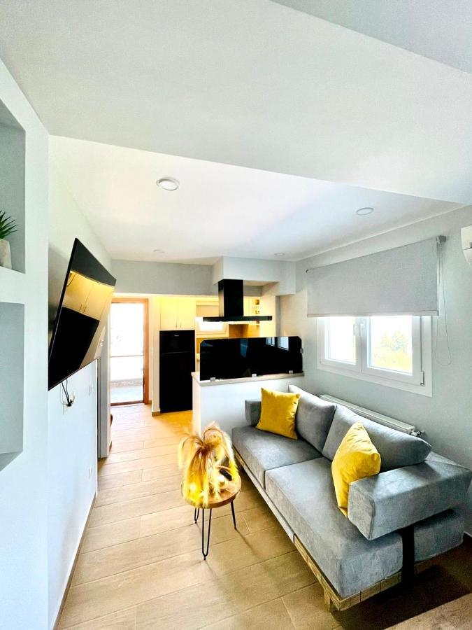 Apartmán Iris Luxury House Agioi Deka  Exteriér fotografie